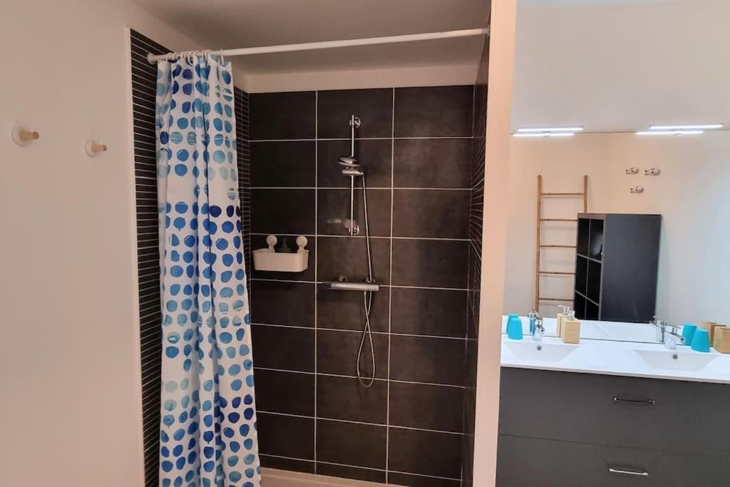 Le Segreto Deco Sur Les Quais 2 Parkings Prives Neuf Apartment Sete Bagian luar foto